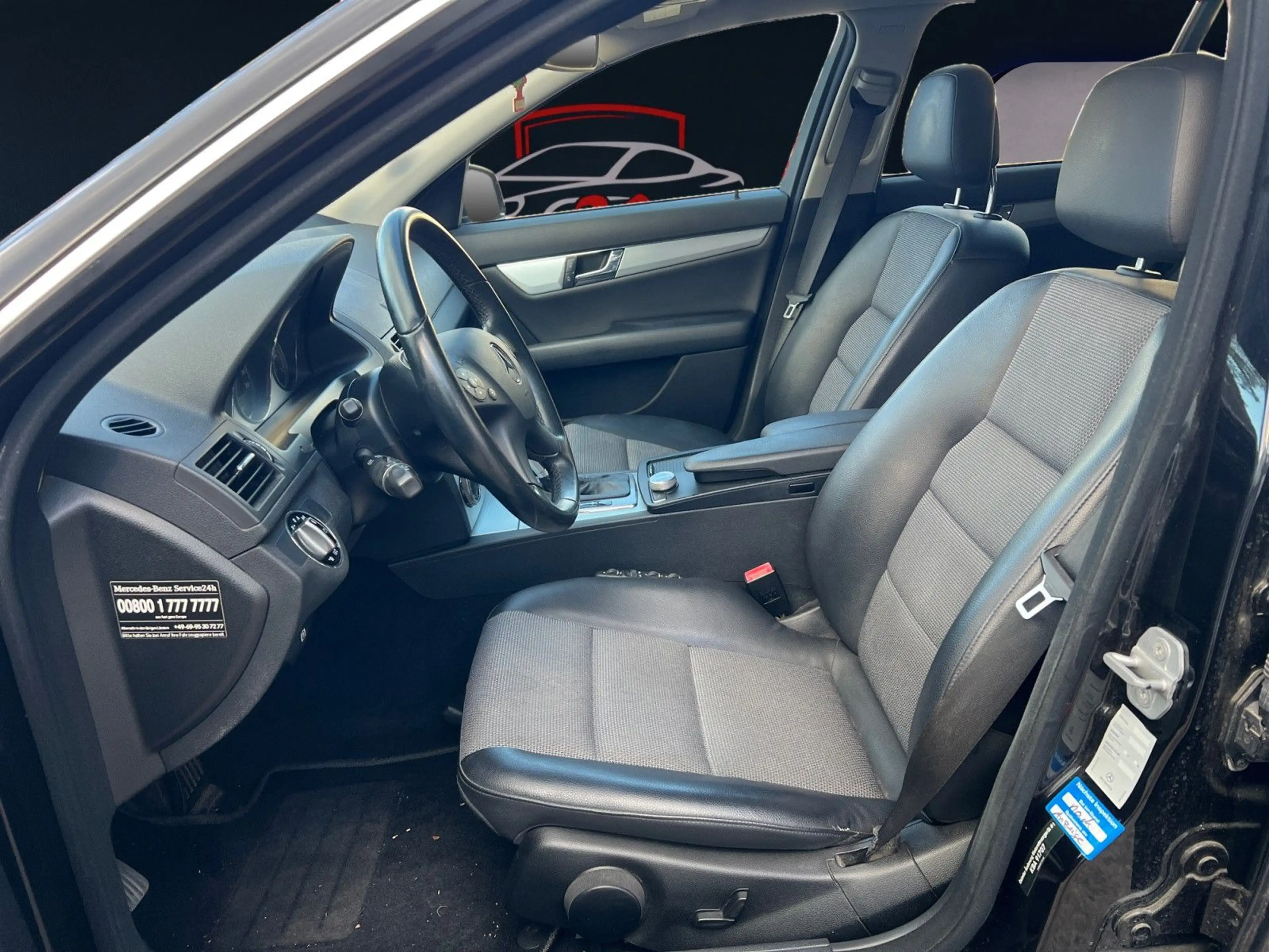 Mercedes-Benz C 220 T/Avantgarde/Automatik/Leder/Xenon — photo 10