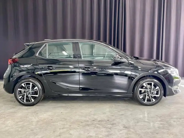 Opel Corsa view 8