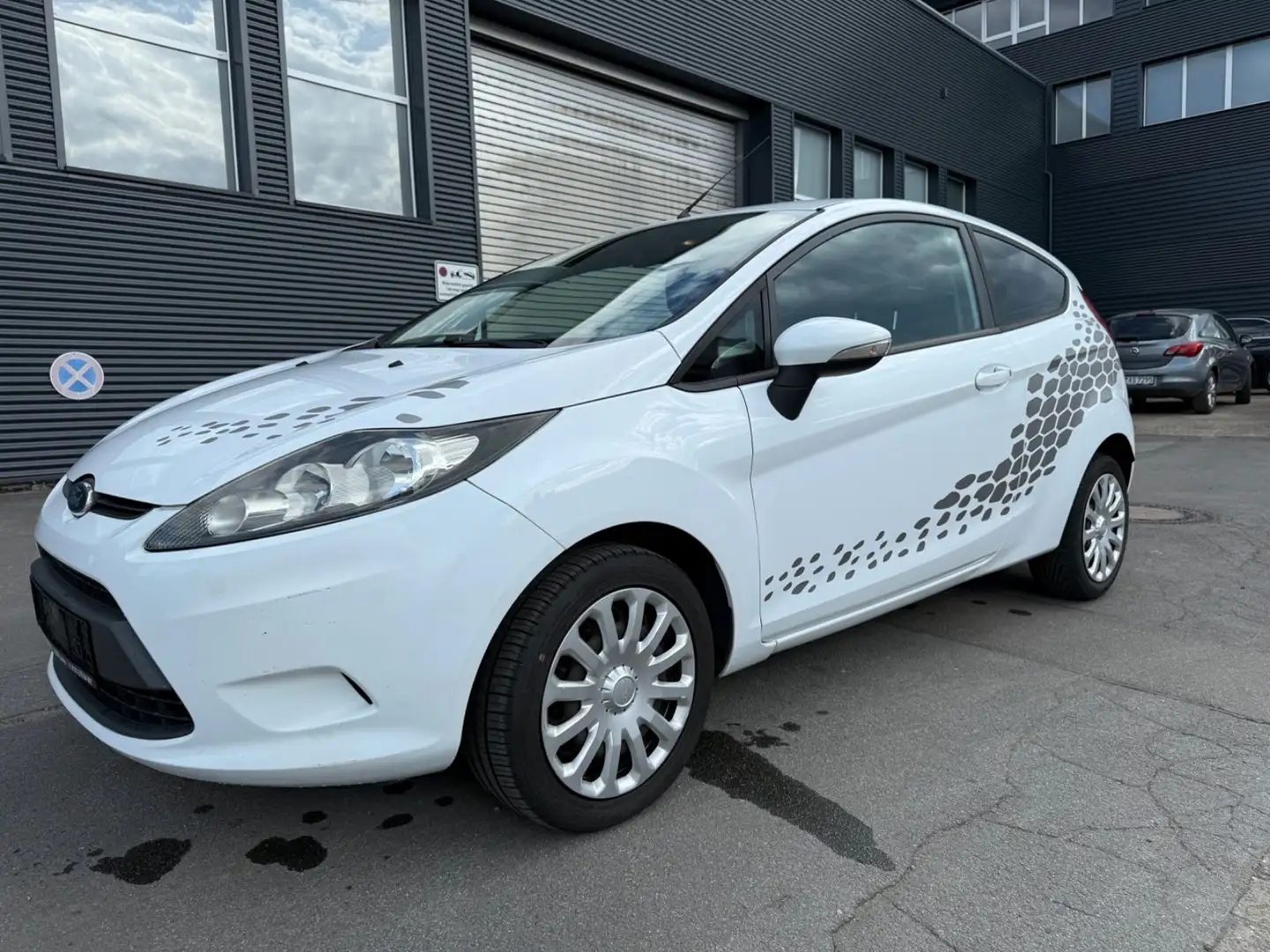 Ford Fiesta Trend 2 Hand Klimaanlage Sitzheizung Weiß - 1