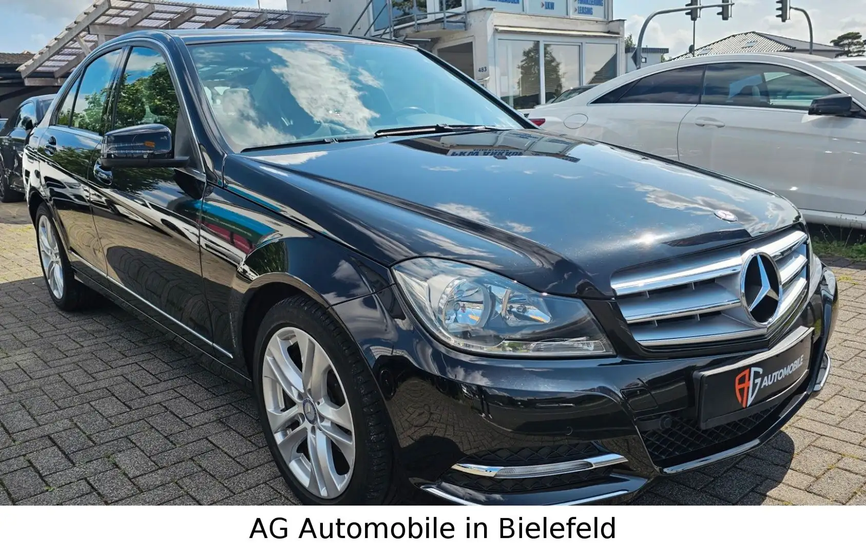 Mercedes-Benz C 180 CGI BlueEfficiency"Avantgarde" Schwarz - 1