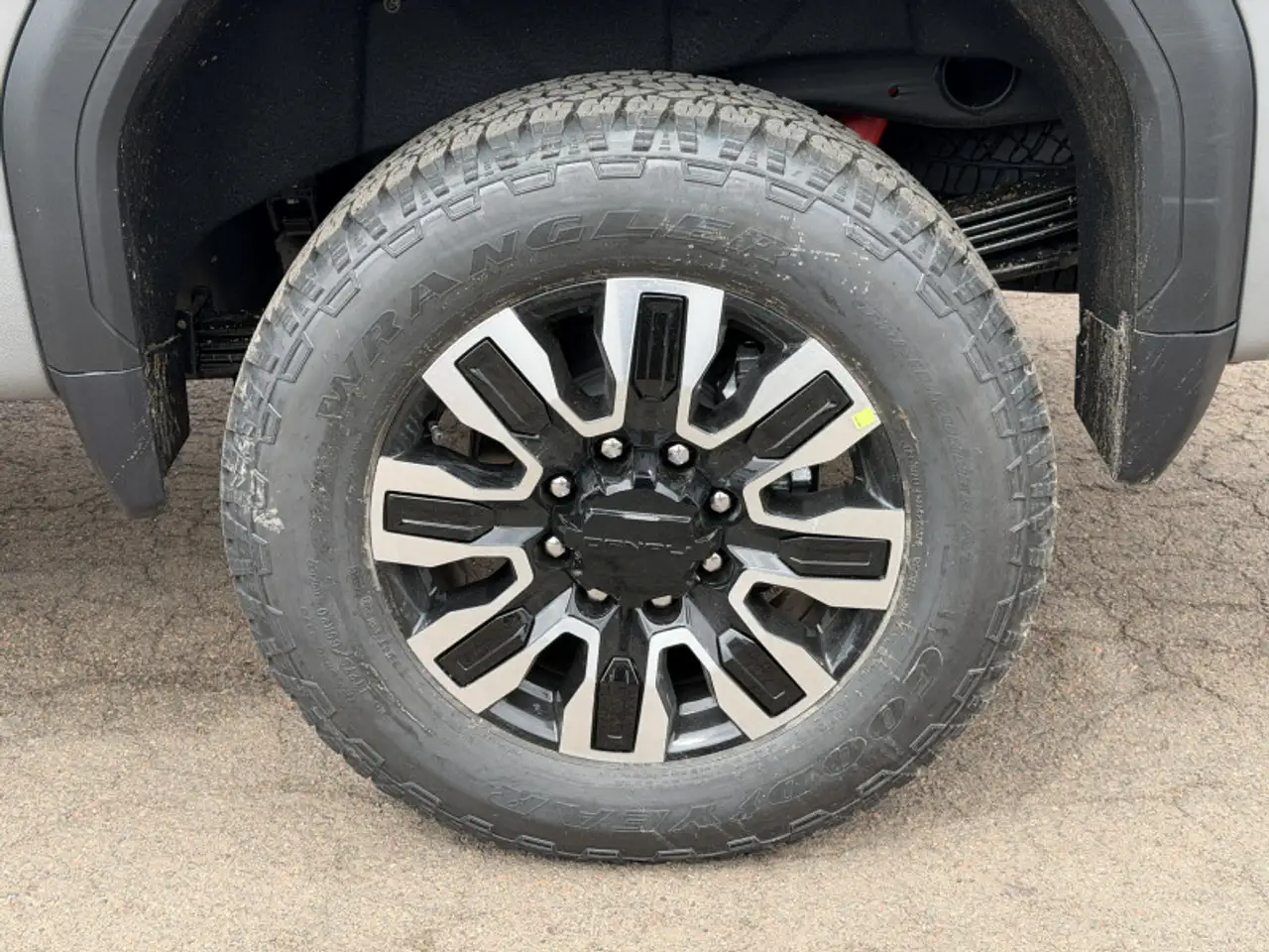 GMC Sierra 2500HD снимка GMC Sierra 2500HD