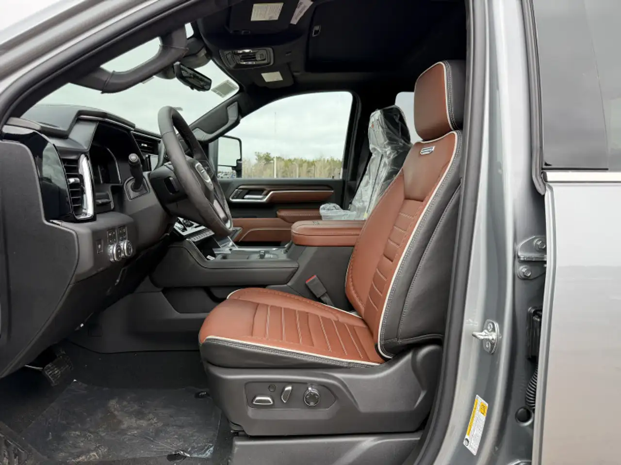 GMC Sierra 2500HD снимка GMC Sierra 2500HD
