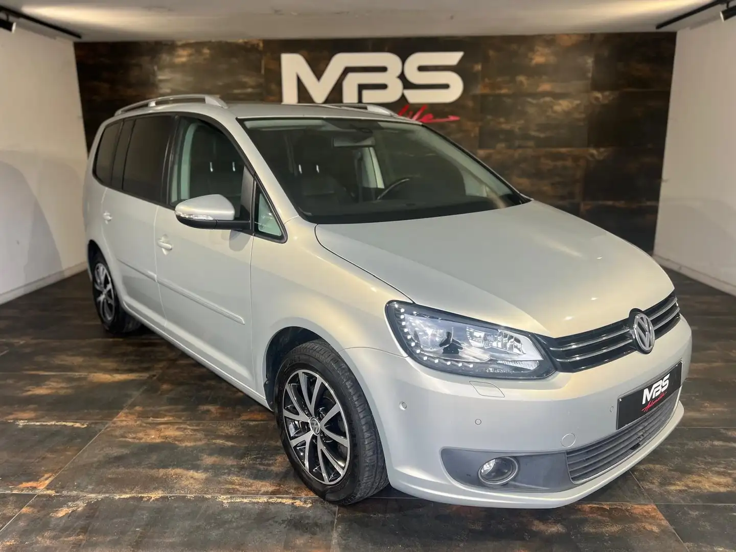 Volkswagen Touran 2.0 CR TDi Highline DSG * 7 PLACES * CAMÉRA * Gris - 2