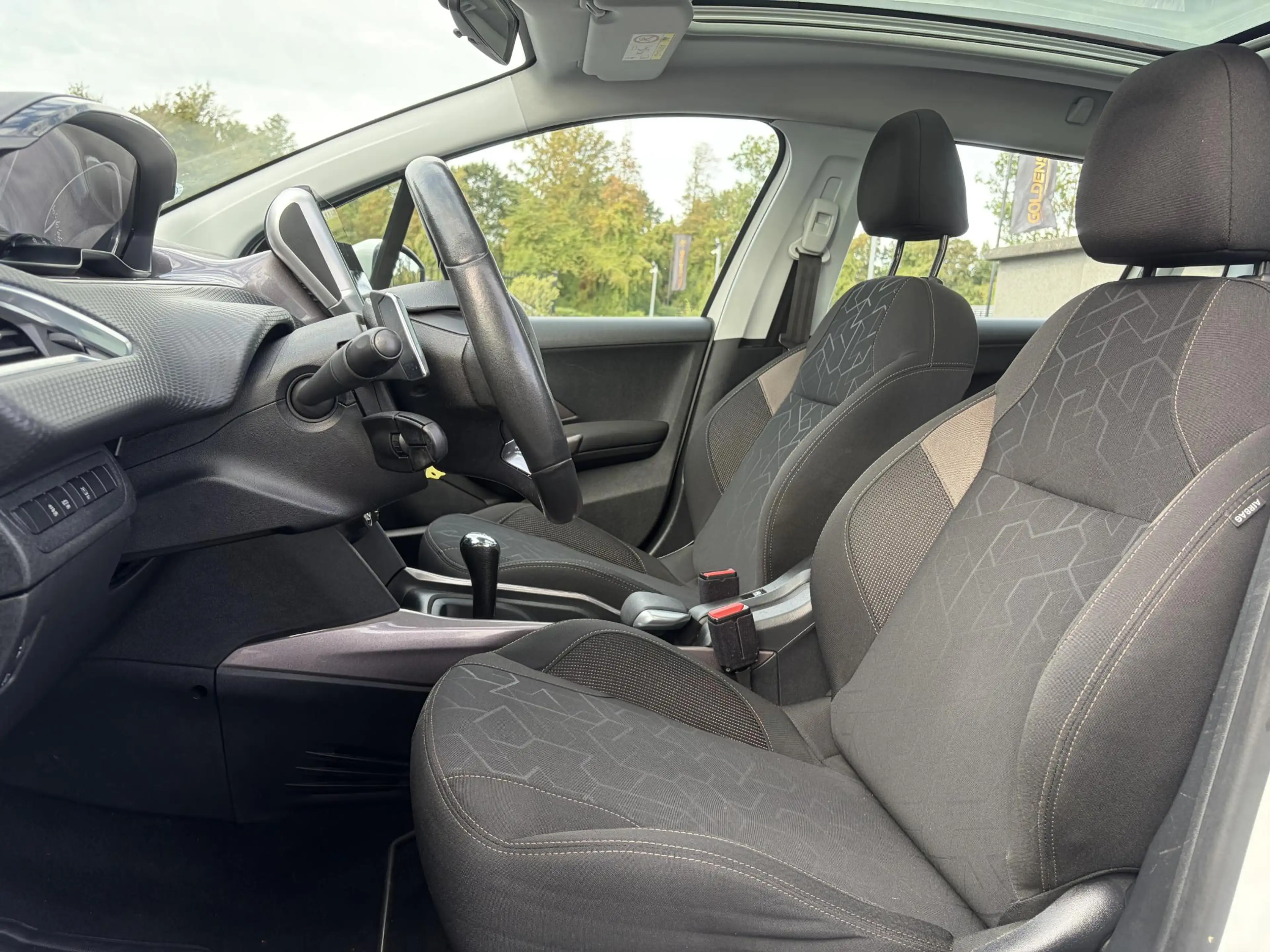 Peugeot 2008 1.2 PureTech Active ✓Net beurt gehad✓Pano✓Carplay✓ — photo 8