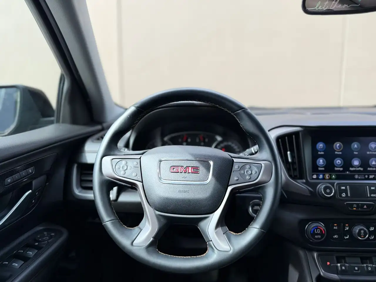 GMC Terrain снимка GMC Terrain