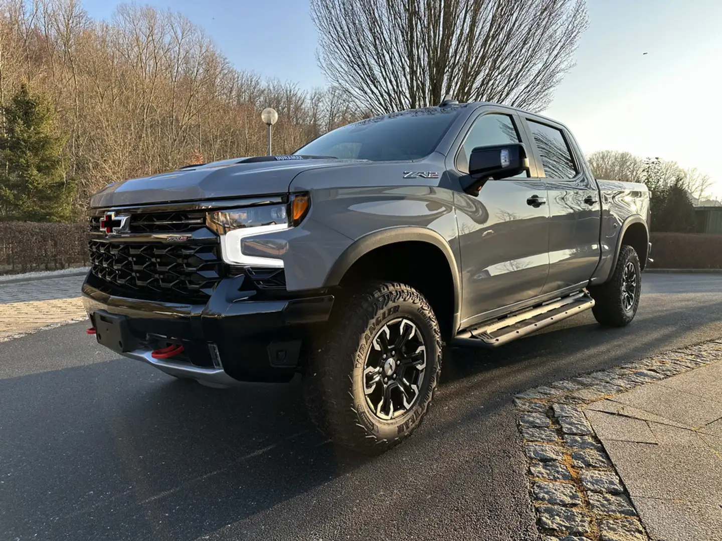 Chevrolet Silverado ZR2 Duramax AHZV 3.5t Gris - 2