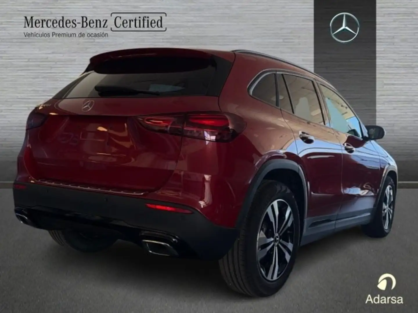 Mercedes-Benz GLA 200 d - 2
