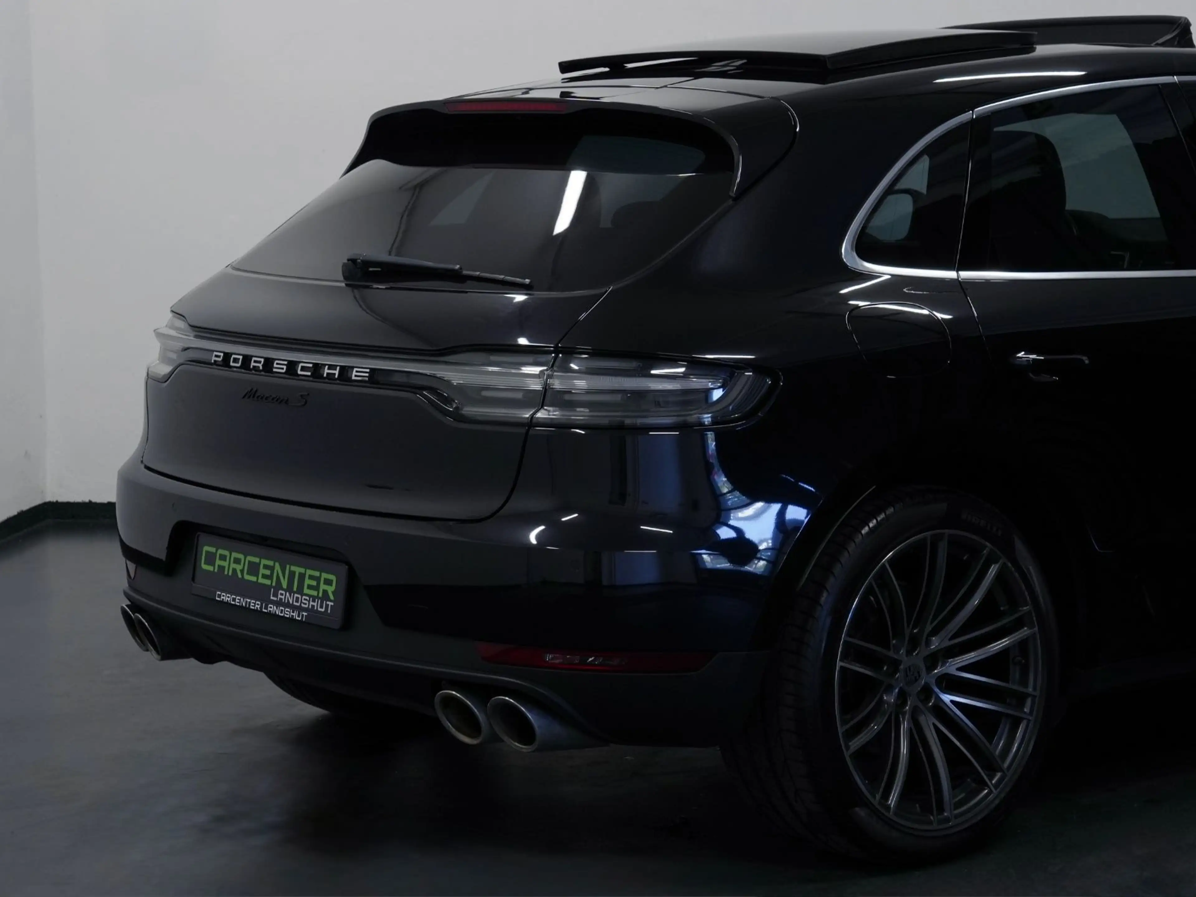 Porsche Macan S EXCLUSIVE APPROVED/PDLS+/PANO/BOSE/14-W — photo 14