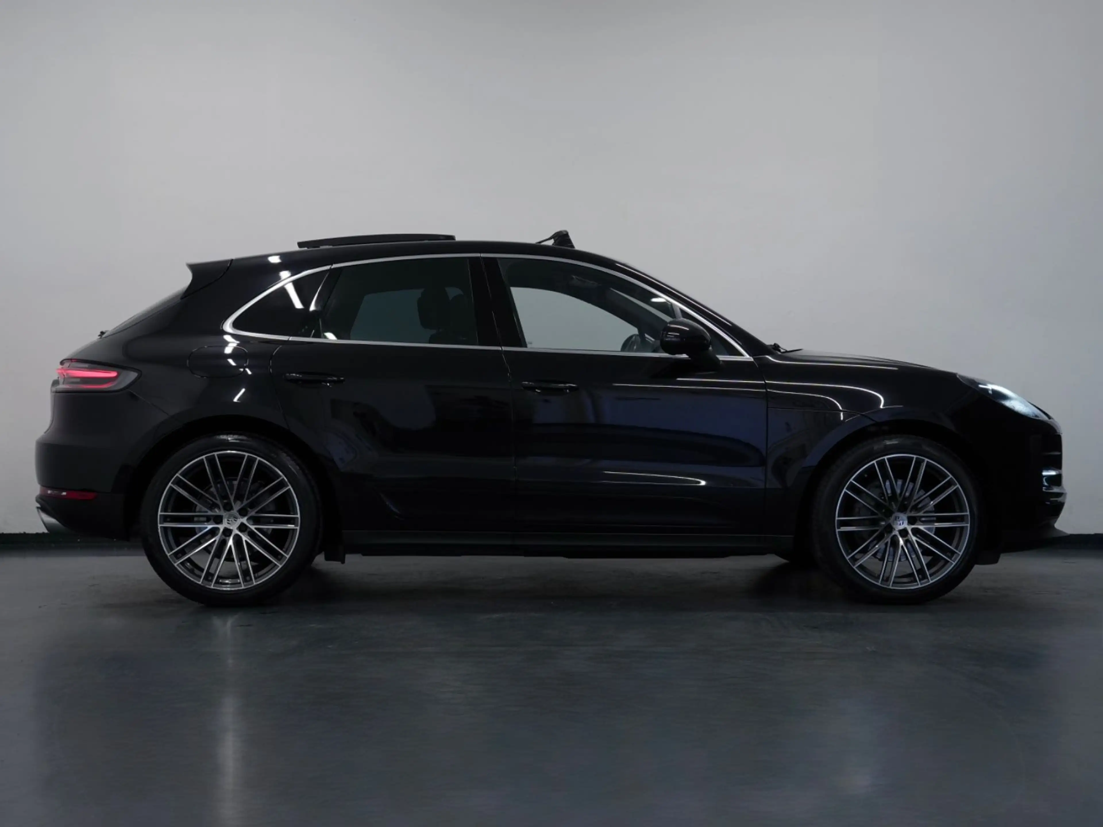 Porsche Macan S EXCLUSIVE APPROVED/PDLS+/PANO/BOSE/14-W — photo 7
