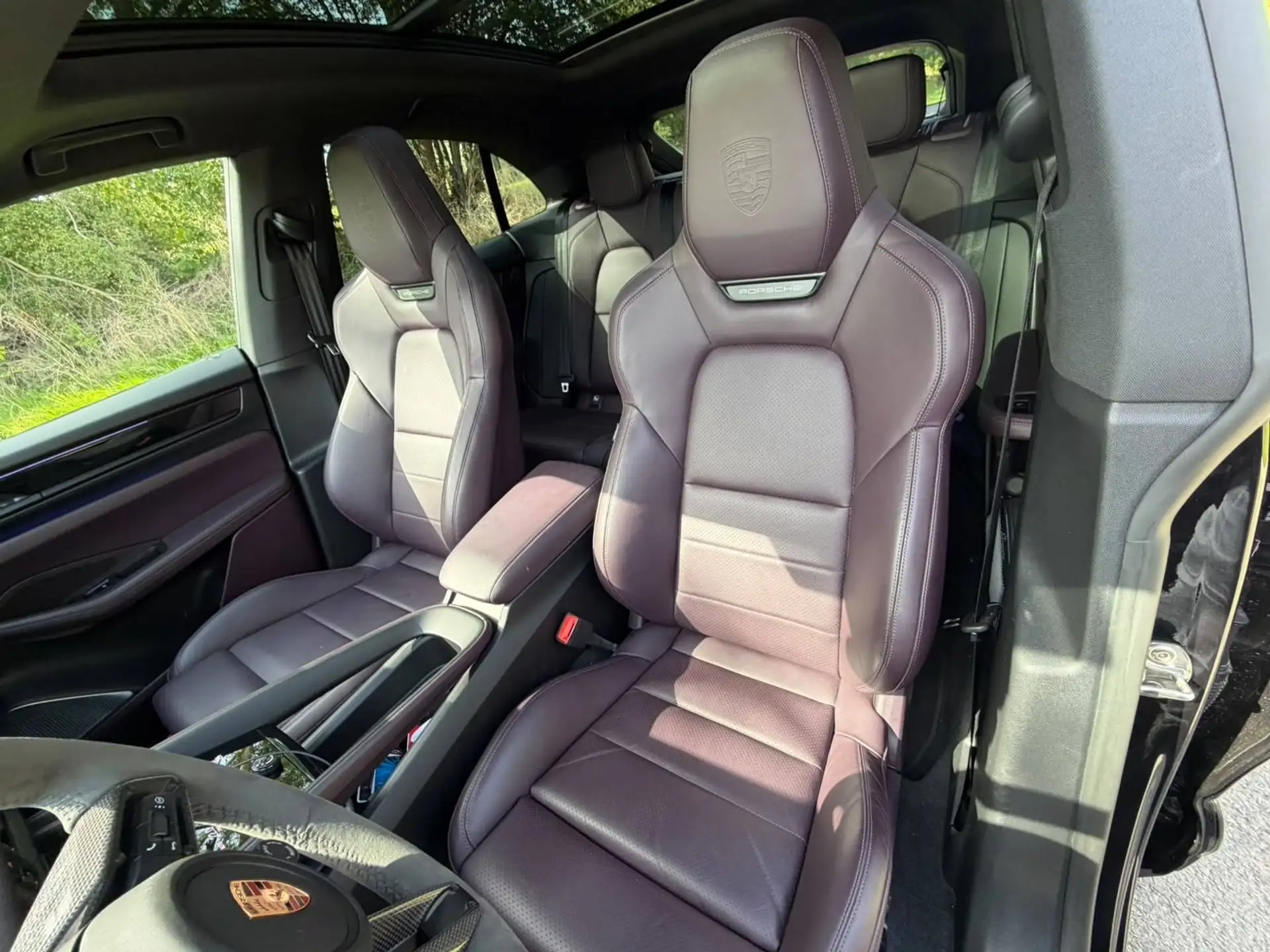 포르쉐 Porsche Macan 4 Electric 2025 검정 사진 6