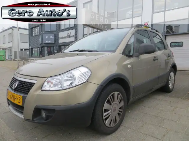 Fiat Sedici 1.6-16V Dynamic lichte rijdbare schade
