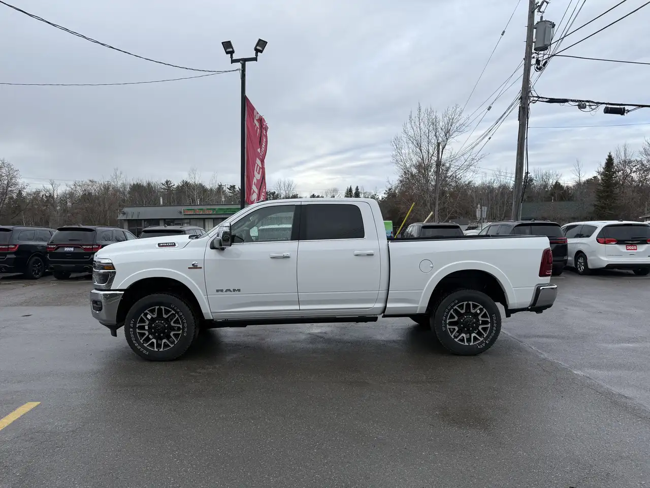 RAM 3500 снимка RAM 3500