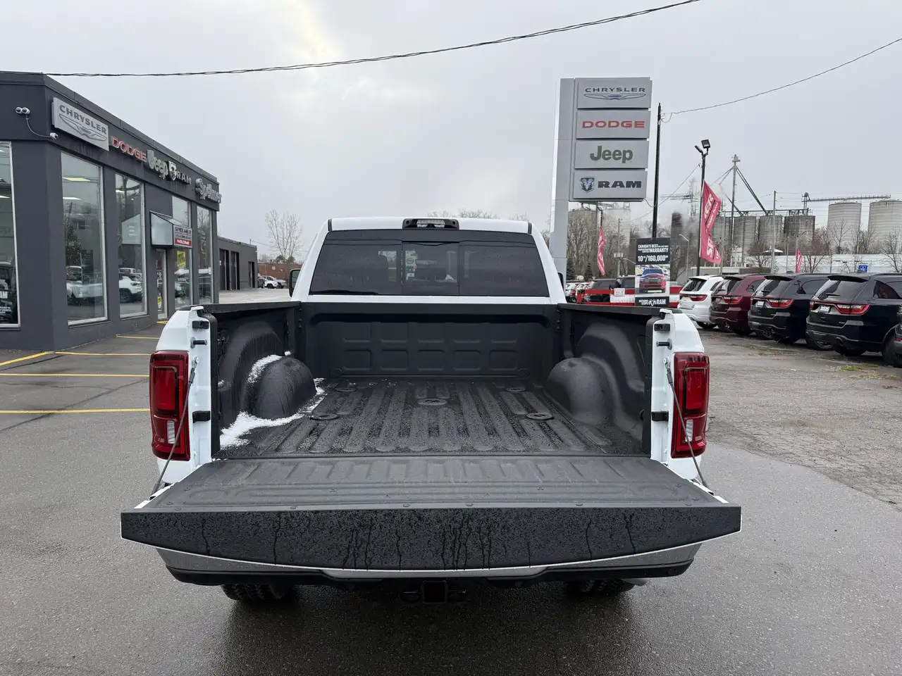 RAM 3500 снимка RAM 3500