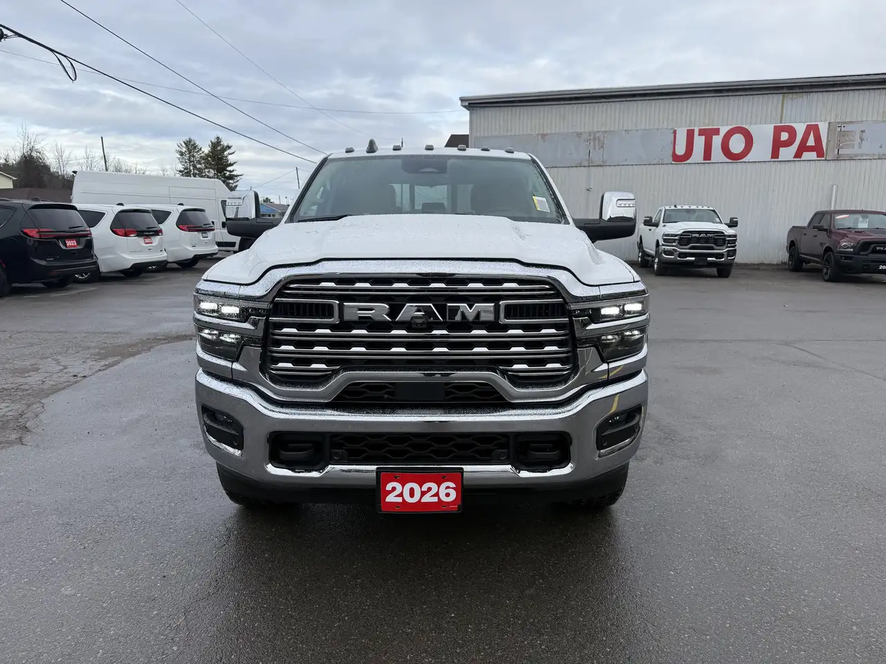 RAM 3500 снимка RAM 3500