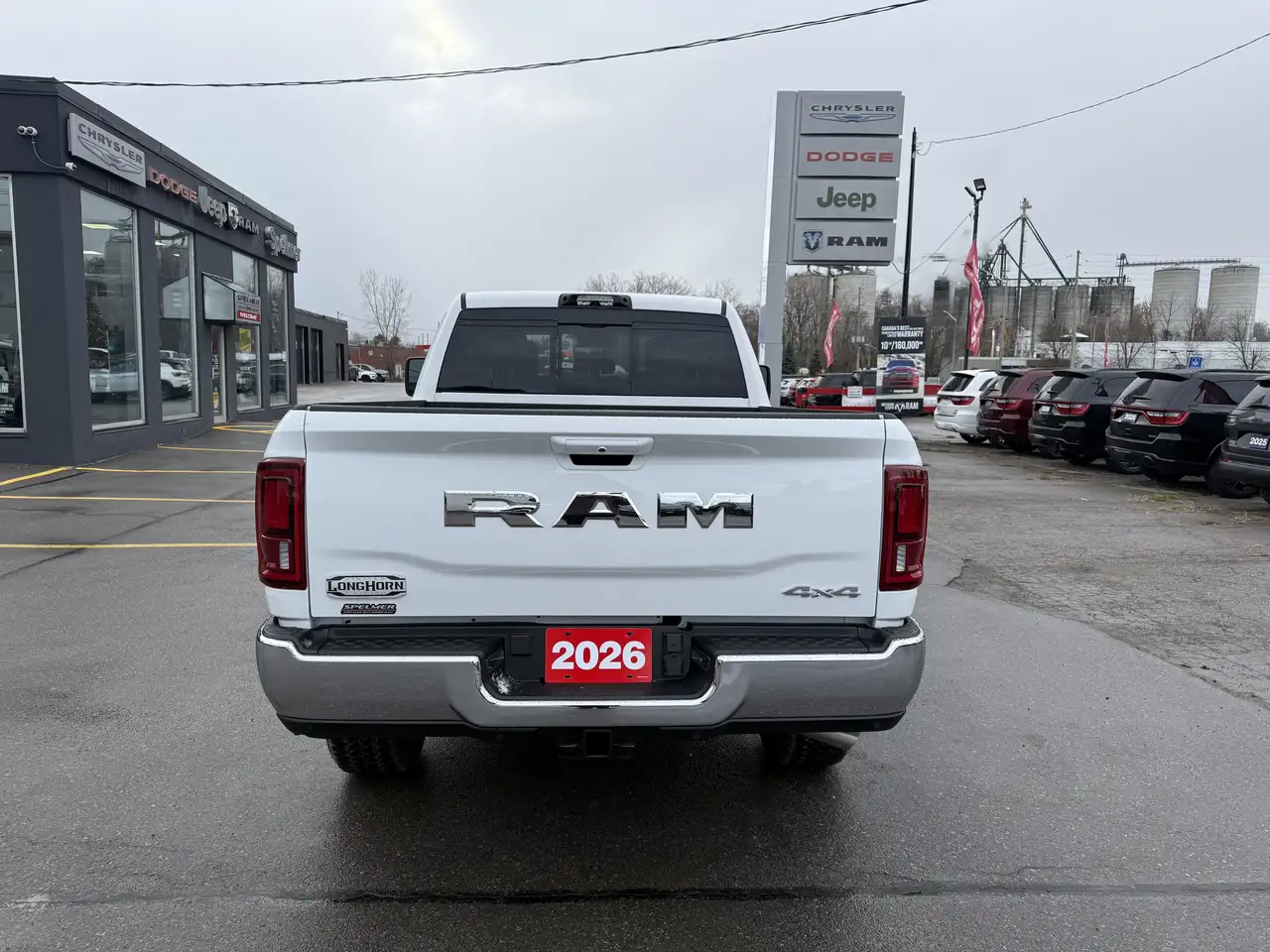 RAM 3500 снимка RAM 3500