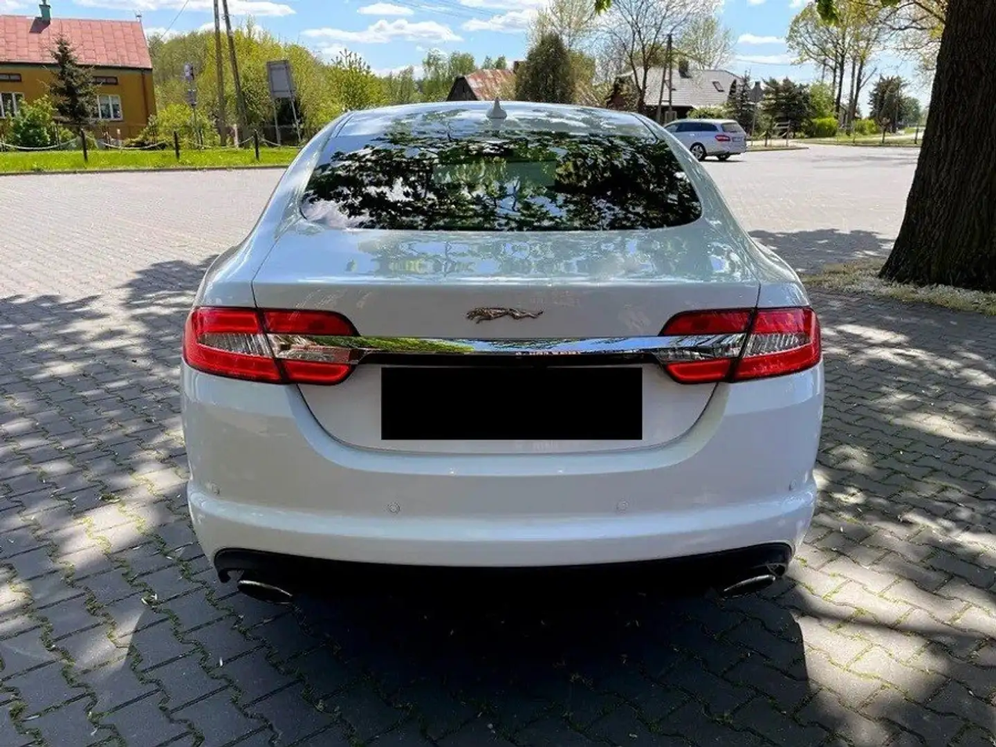 Jaguar XF XF 2.0 Turbo Weiß - 2