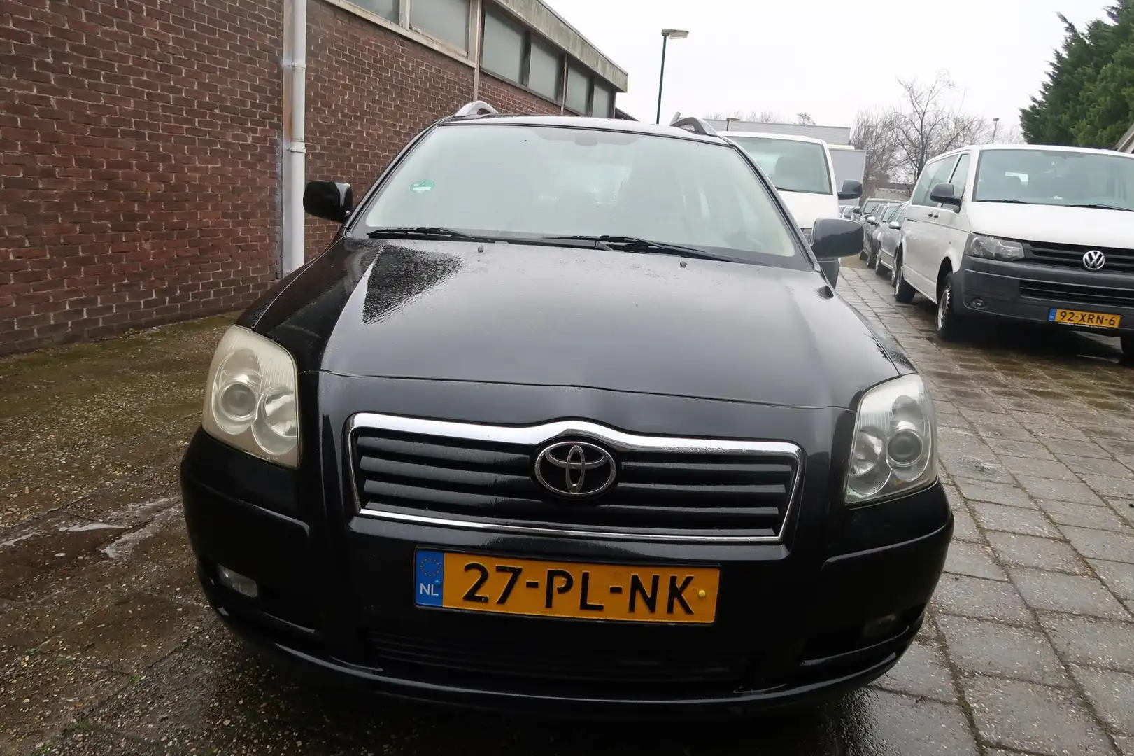 Toyota Avensis Wagon 2.0 VVTi Executive, Climate+ Cruise control, Negro - 2