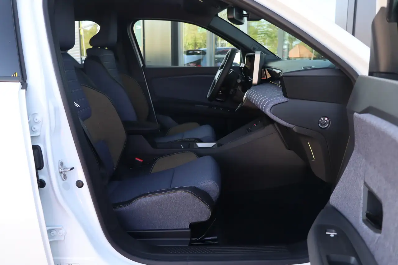 Renault R 5 comfort range techno 52 kWh EV | Demo | 5 jaar gar 12