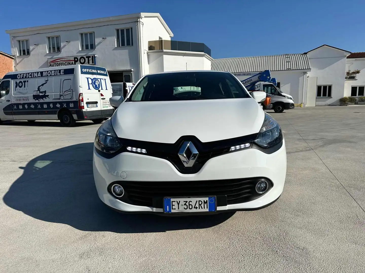 Renault Clio 1.5 dCi 8V 75CV 5 porte Live OK NEOPATENTATO Bianco - 2