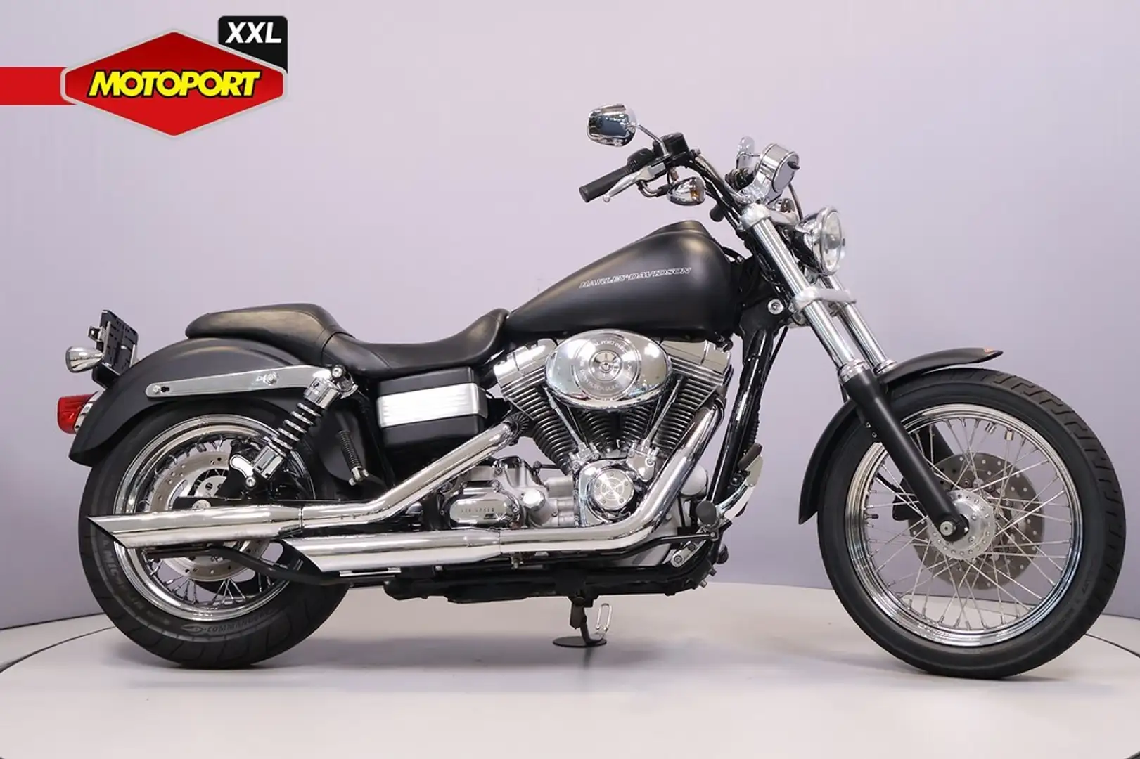 Harley-Davidson Dyna Super Glide CUSTOM Zwart - 1