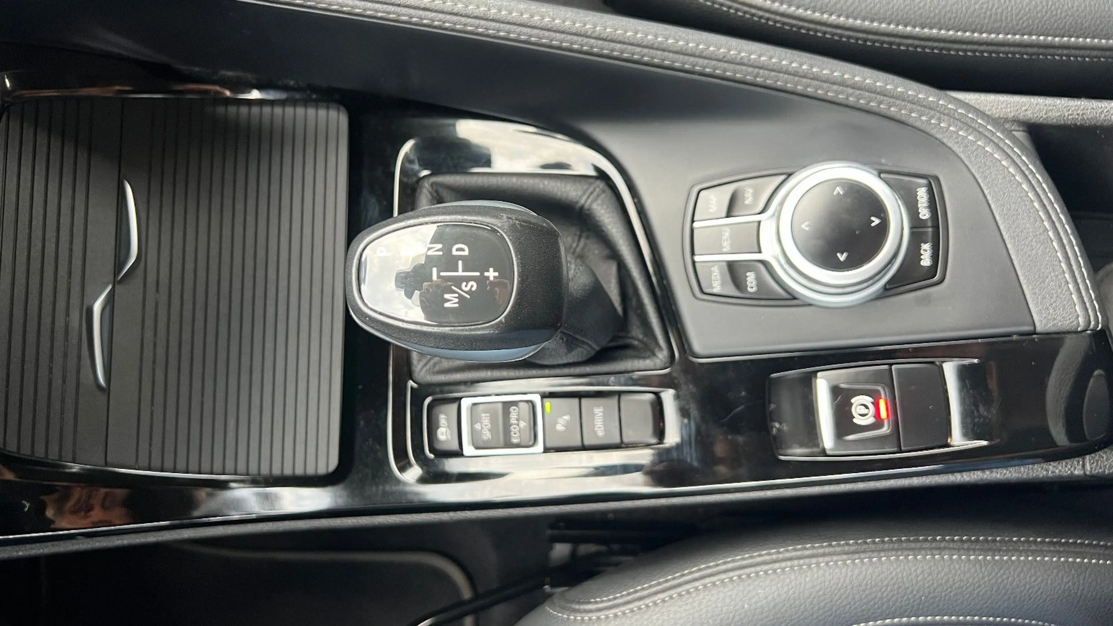 BMW X2 xDrive 25 e Advantage — photo 15