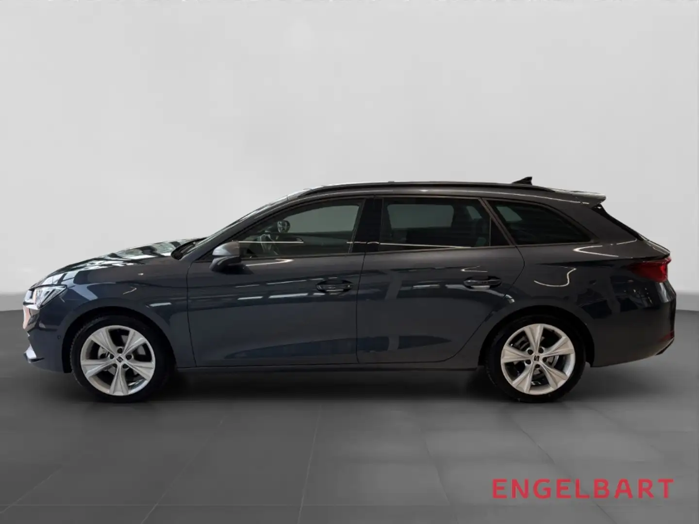 SEAT Leon Sportstourer FR 1.5 TSI Fahrassistenz-Paket L Blau - 2