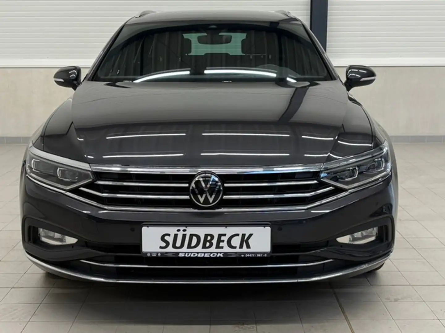 Volkswagen Passat Variant 2.0 TDI Elegance AHK+APP+ACC+LANE Grau - 2