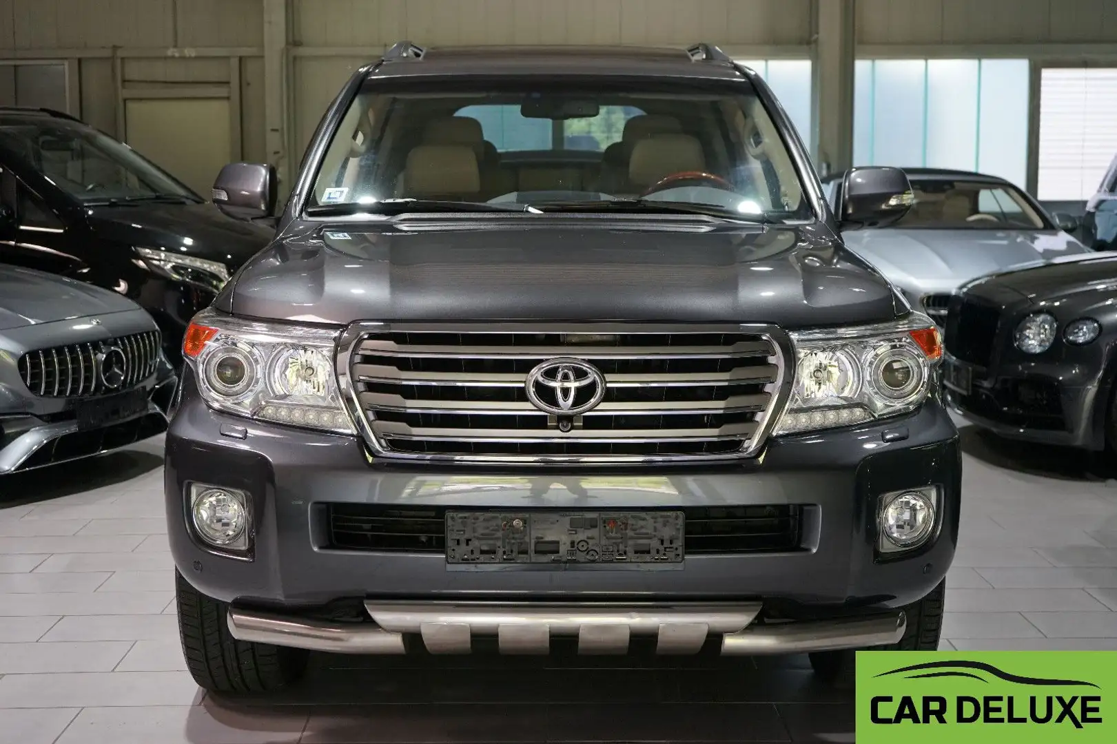 Toyota Land Cruiser 4.5 V8-D-4D Executive*7SITZ*SCHECKH Grau - 2