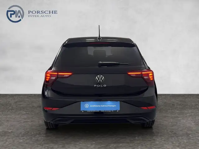 Volkswagen Polo view 4