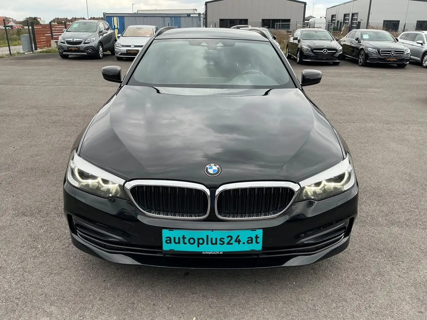BMW 520 xDrive Touring Aut. Sport Line *MEMORY/NAVI/ Nero - 2