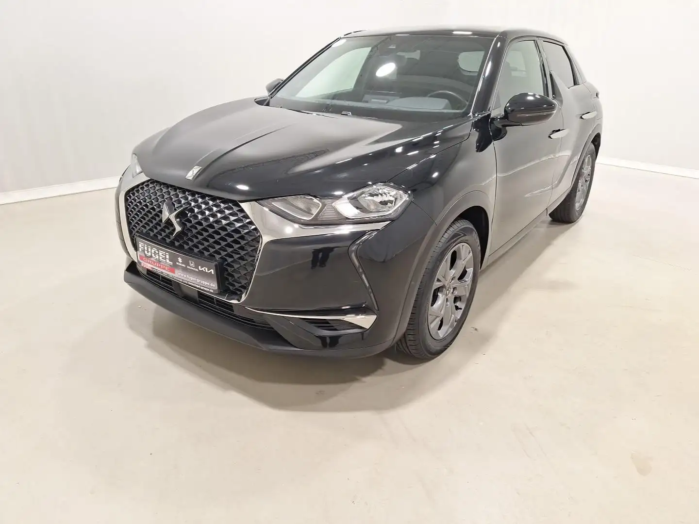 DS Automobiles DS 3 Crossback 1.2 Bastille Navi|Klimaaut.|PDC Black - 2