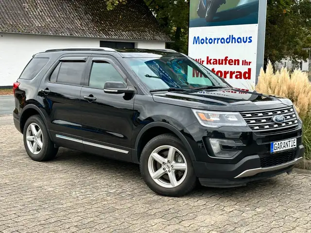 Ford Explorer XLT 4WD 3,5 V6 LPG Gas Panorama 7 Sitze