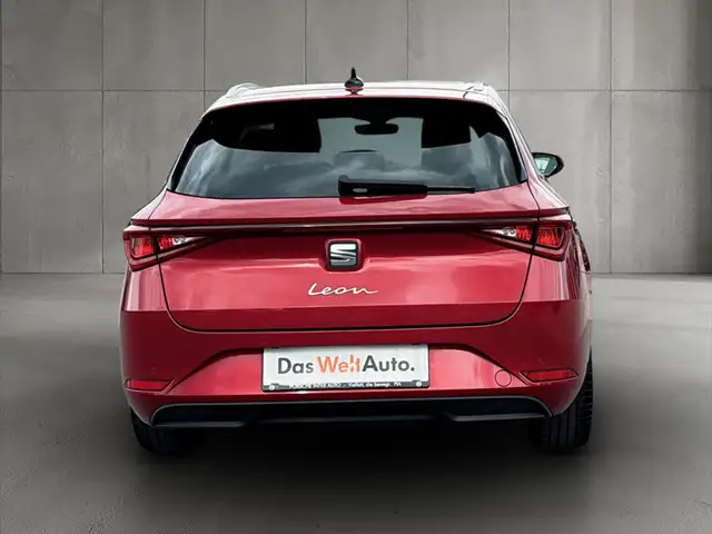Seat Leon Leon view 5