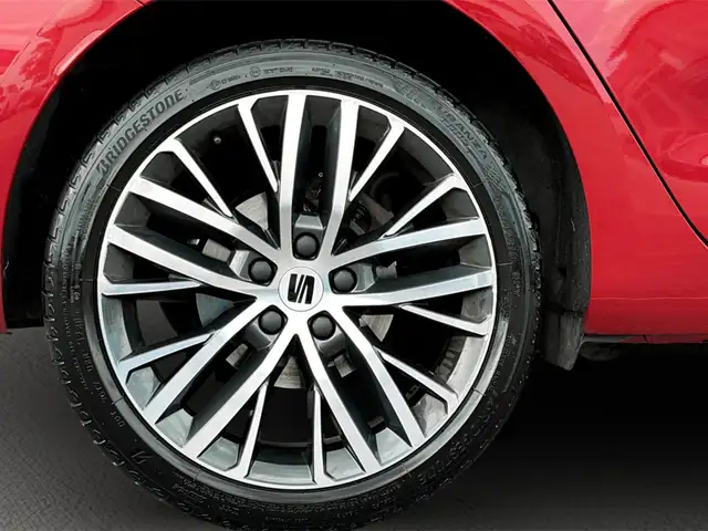 Seat Leon Leon view 6