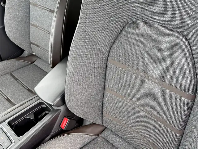 Seat Leon Leon view 8