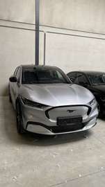 99 kWh RWD Extended Range