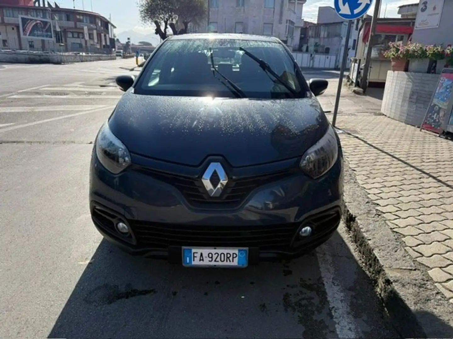 Renault Captur Captur I 2013 1.5 dci Life (wave) 90cv E6 Bleu - 1