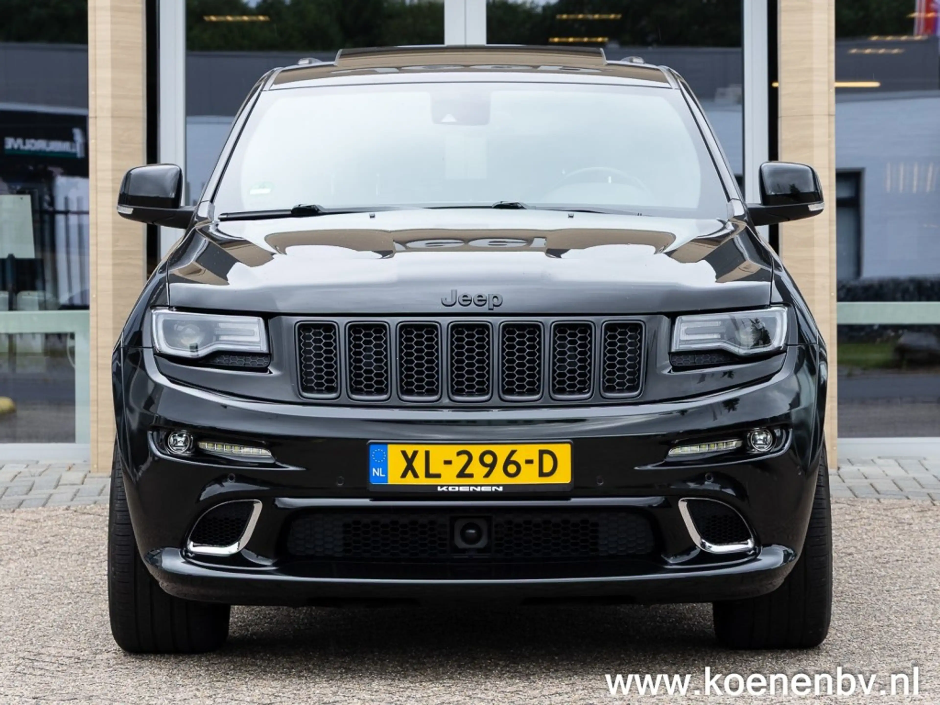 Jeep Grand Cherokee SRT 6.4 V8 468 Pk / LPG Geel Kenteken Topstaat — photo 10