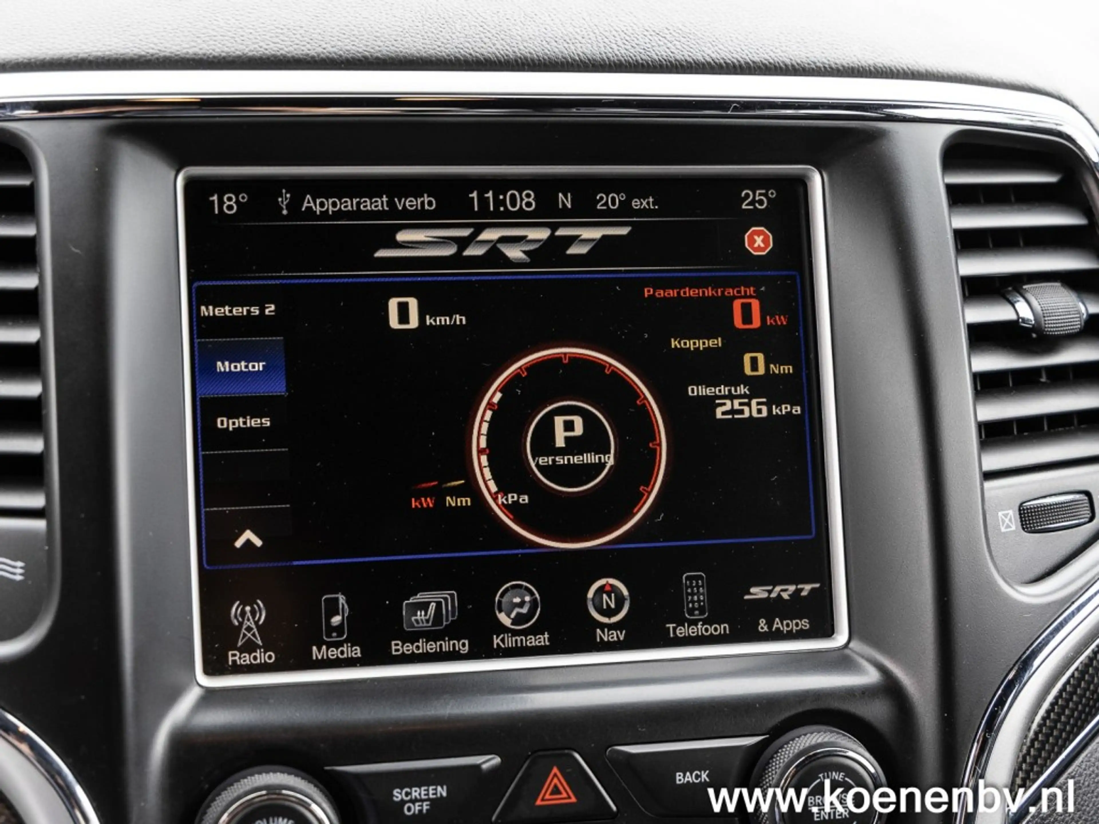Jeep Grand Cherokee SRT 6.4 V8 468 Pk / LPG Geel Kenteken Topstaat — photo 41