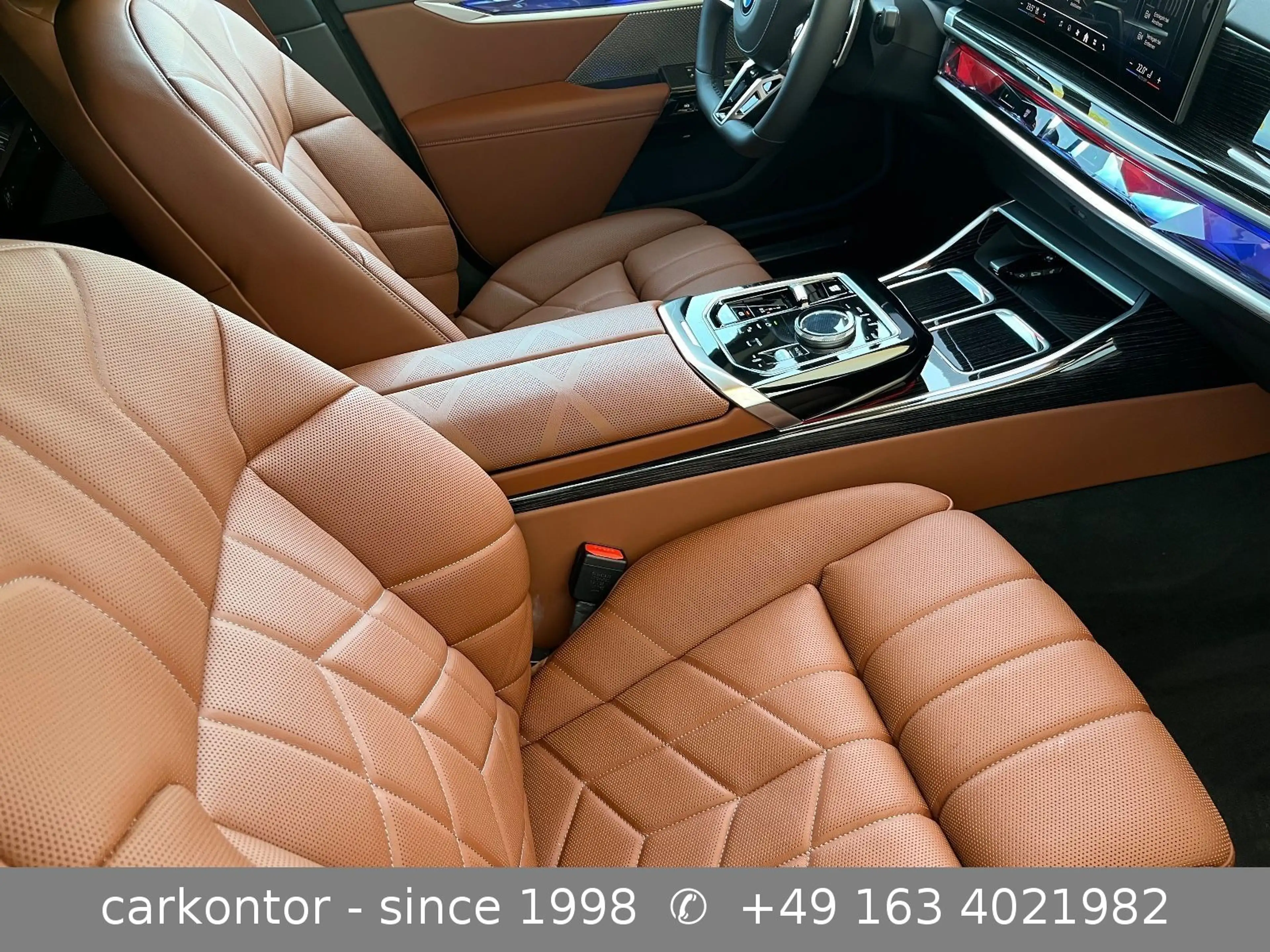 BMW 740 d xDr. *M SPORT*FOND ENT*LOUNGE SEAT*2025*SKY — photo 13