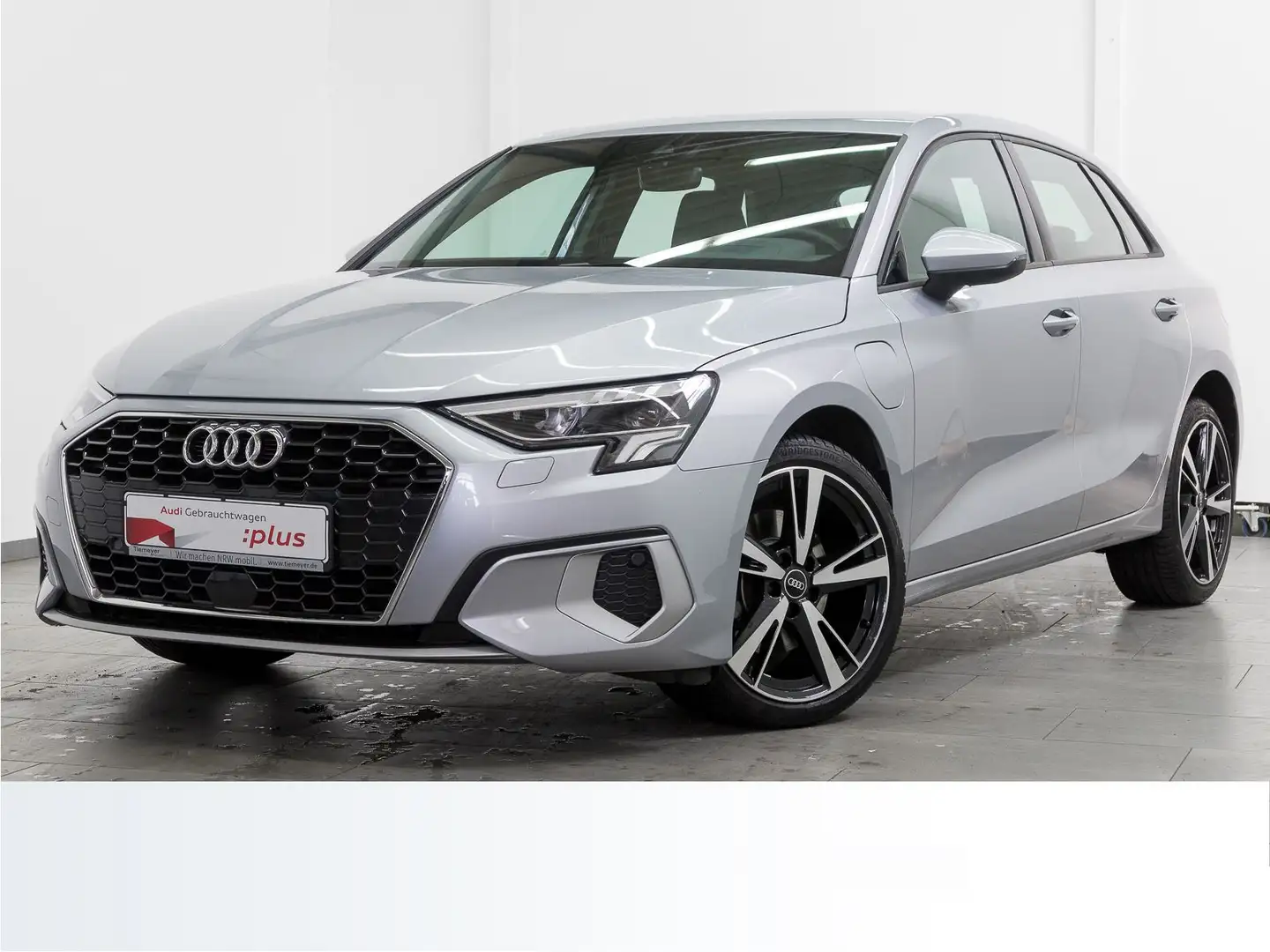 Audi A3 40 TFSI e ADVANCED LED LEDER LM18 Silber - 2