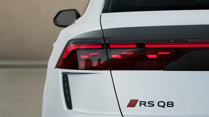 Audi RS Q8 RSQ8 LM23 B&O ACC Pano Laserlicht RS-Sportabgas. — photo 11