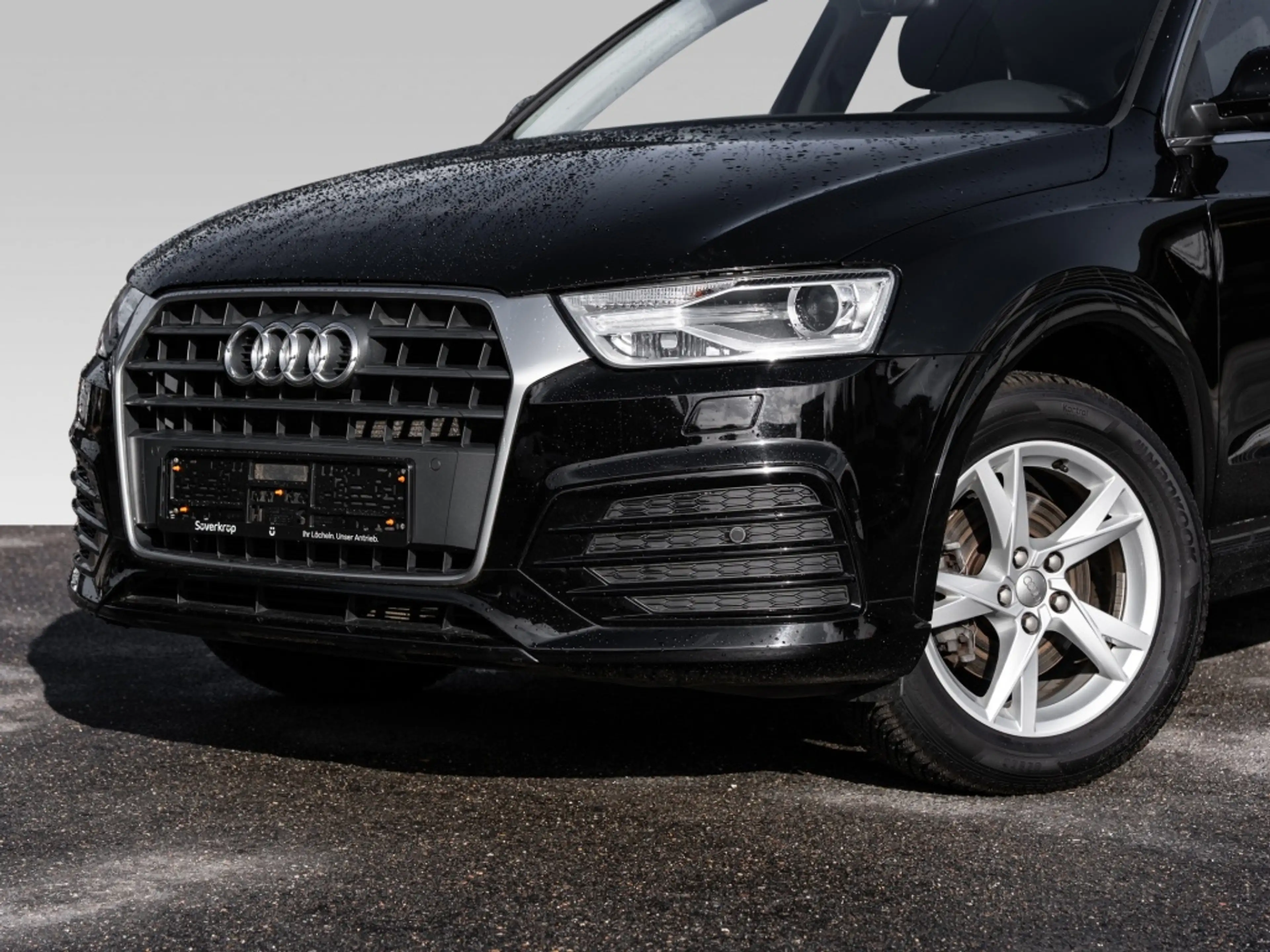 Audi Q3 1.4 TFSI sport PDC SHZ XENON — photo 4