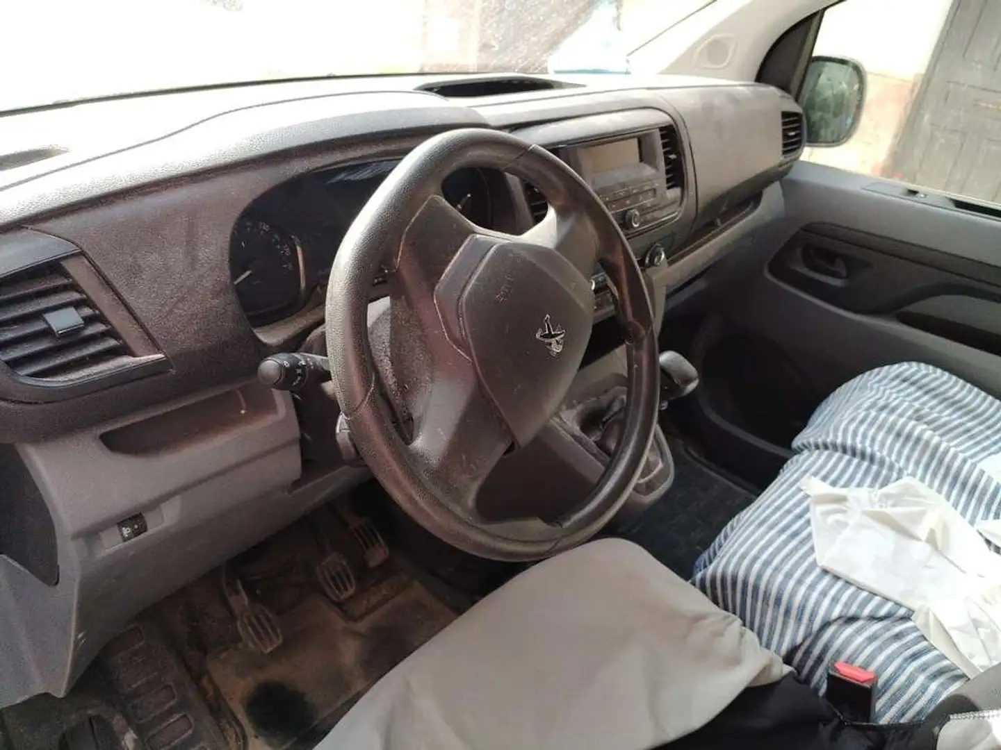 Peugeot Expert Furgón BlueHDi 100 S&S 6v Standard Blanco - 1