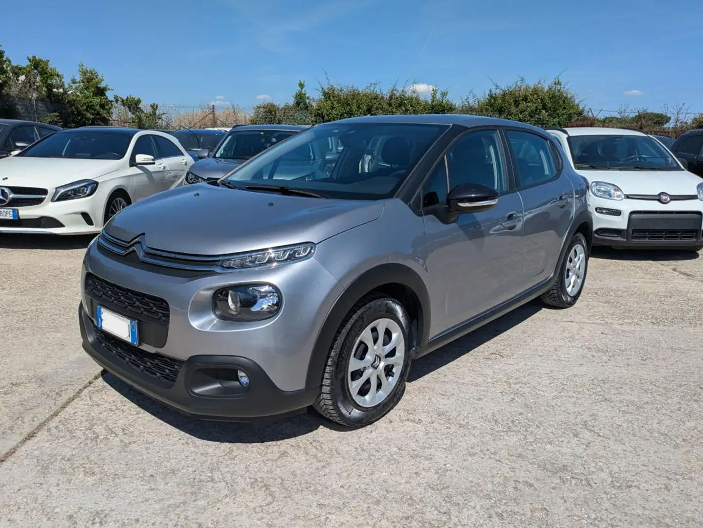 Citroen C3 1.2cc 83cv LANE ASSIST CRUISE CONTROL Gris - 2