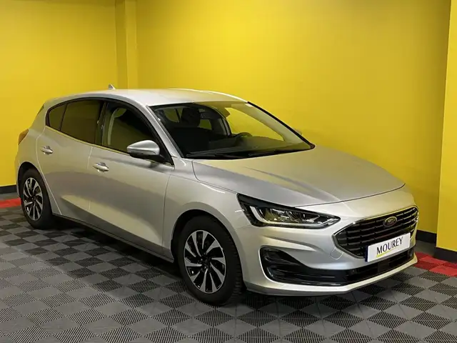 Ford Focus view 13