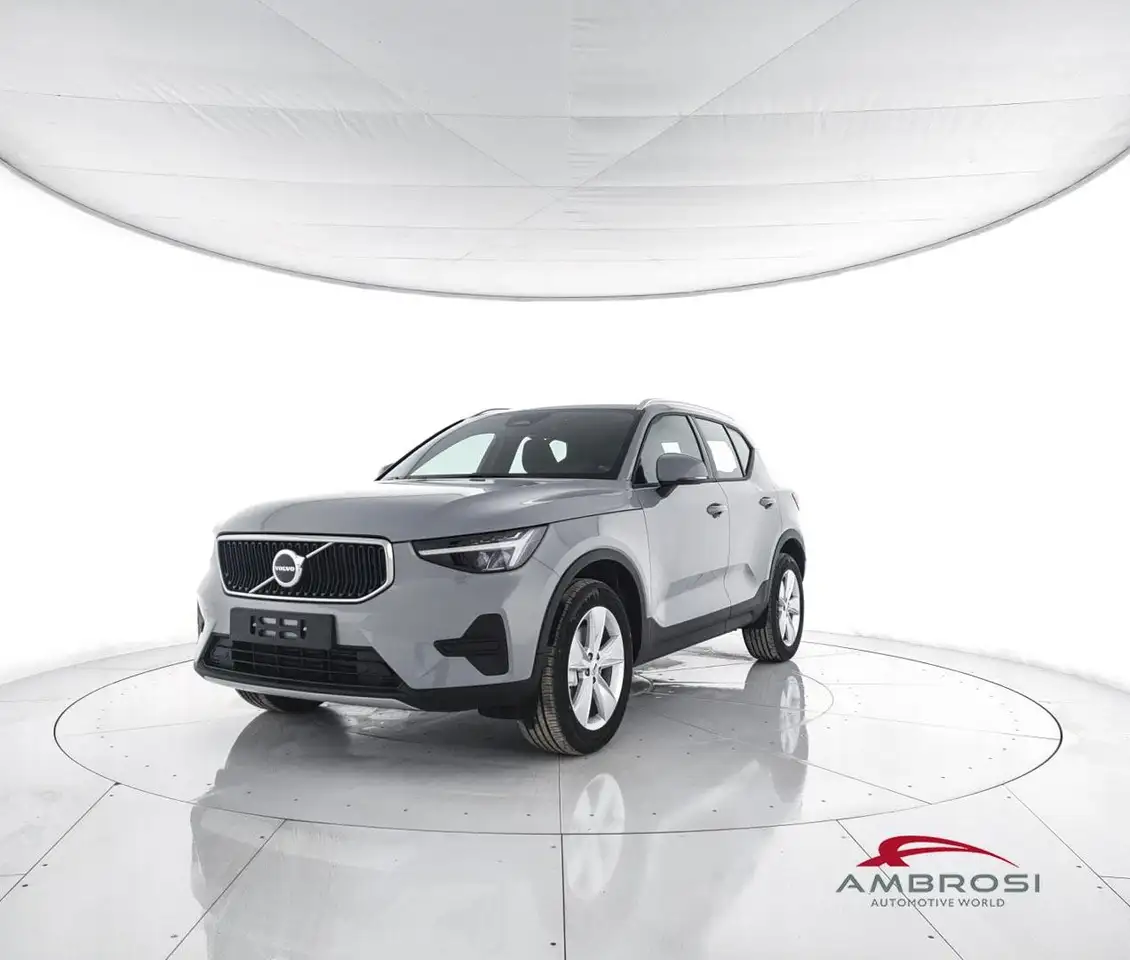 Volvo XC40 2026