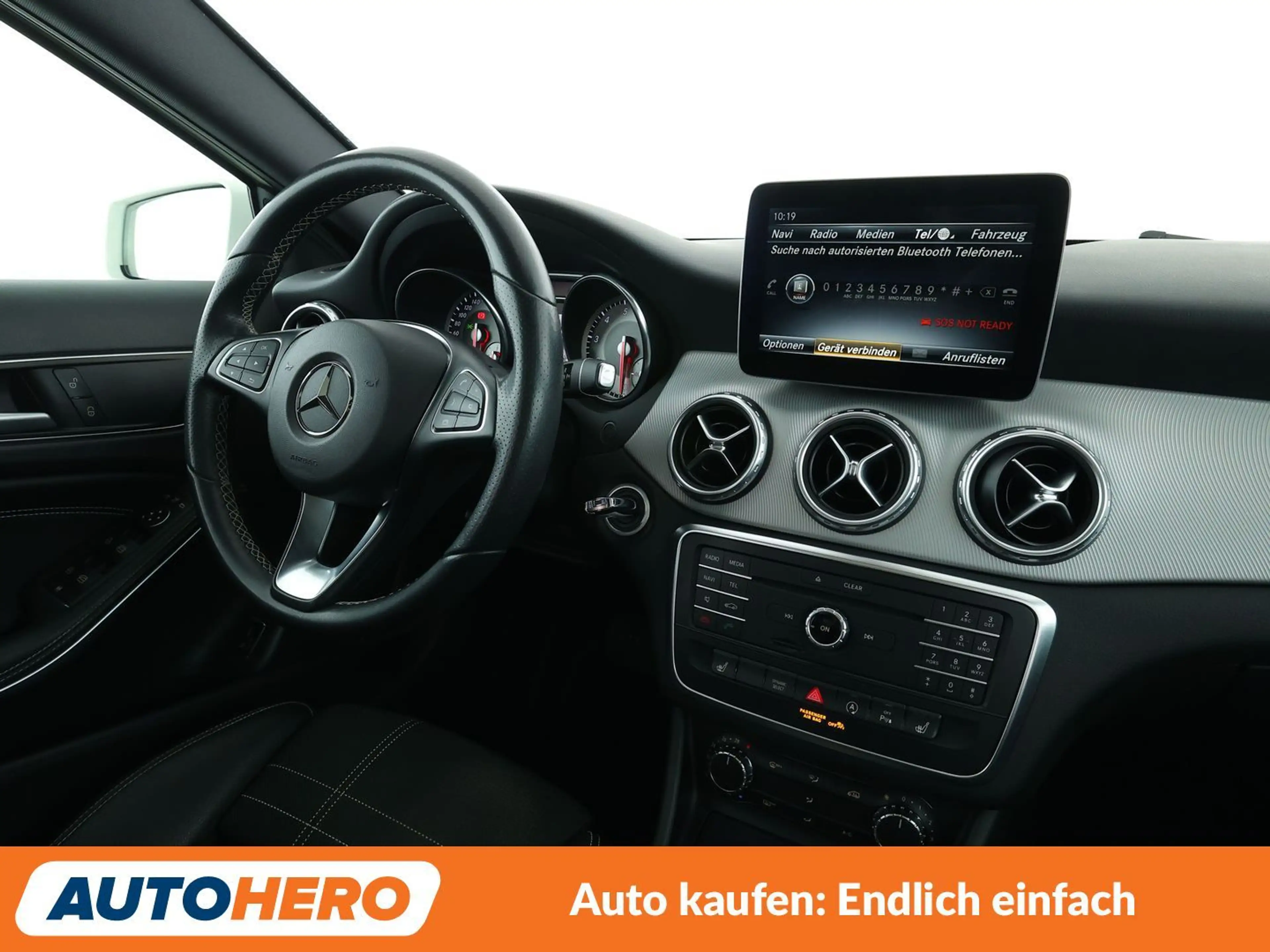 Mercedes-Benz GLA 180 GLA 180 Urban Aut.*NAVI*BI-XENON*TEMPO*PDC*SHZ* — photo 13