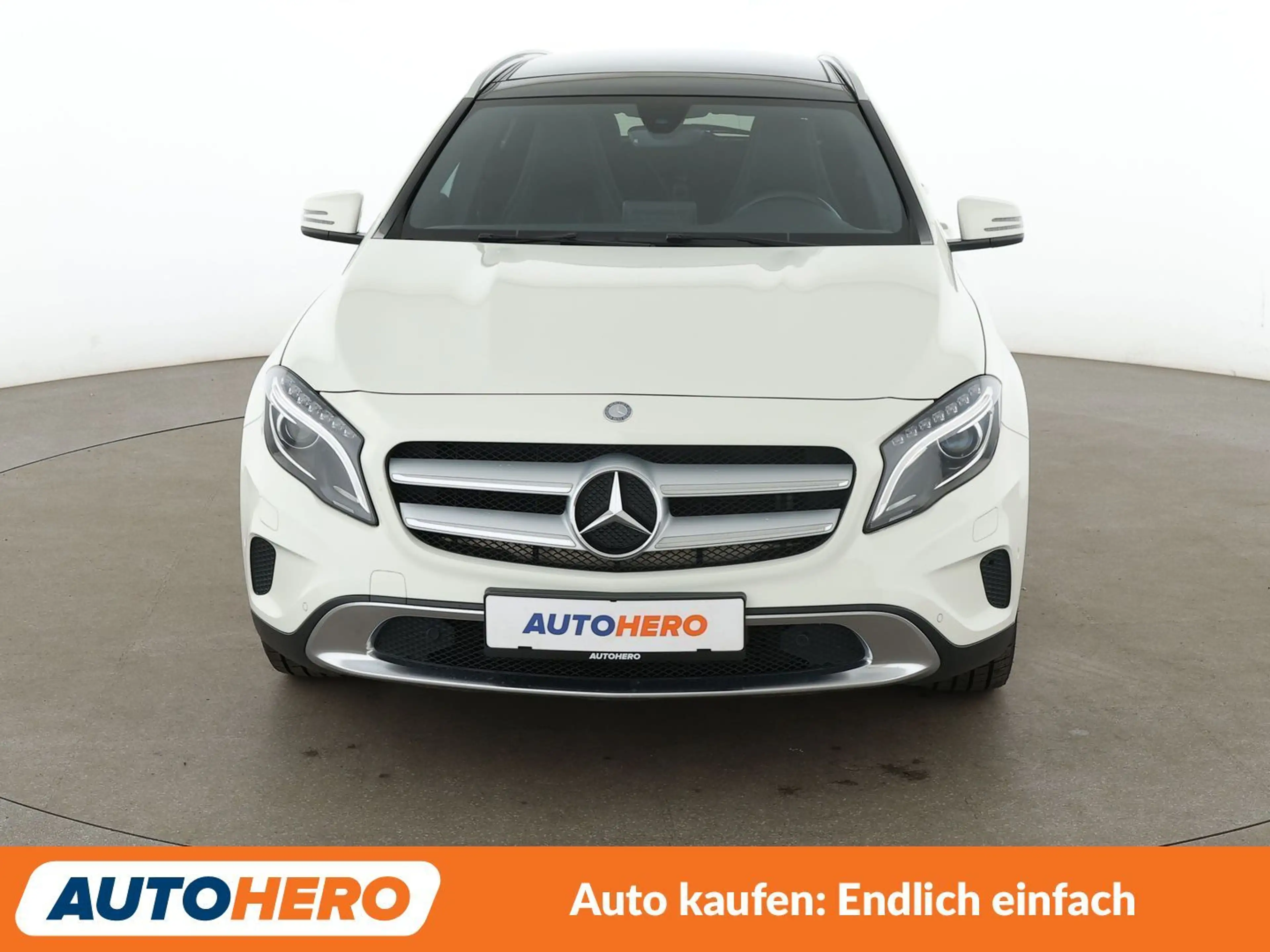 Mercedes-Benz GLA 180 GLA 180 Urban Aut.*NAVI*BI-XENON*TEMPO*PDC*SHZ* — photo 9