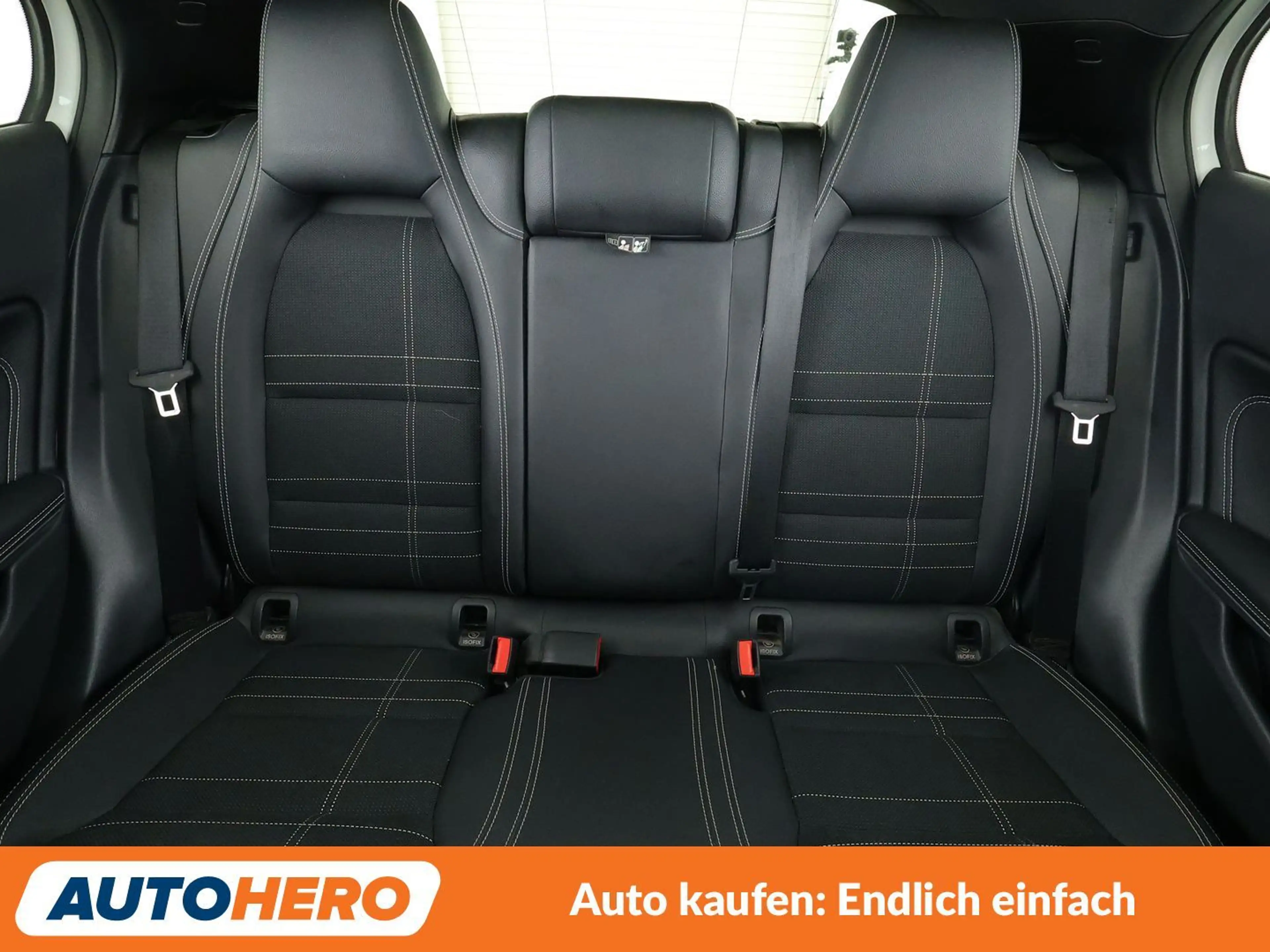 Mercedes-Benz GLA 180 GLA 180 Urban Aut.*NAVI*BI-XENON*TEMPO*PDC*SHZ* — photo 15
